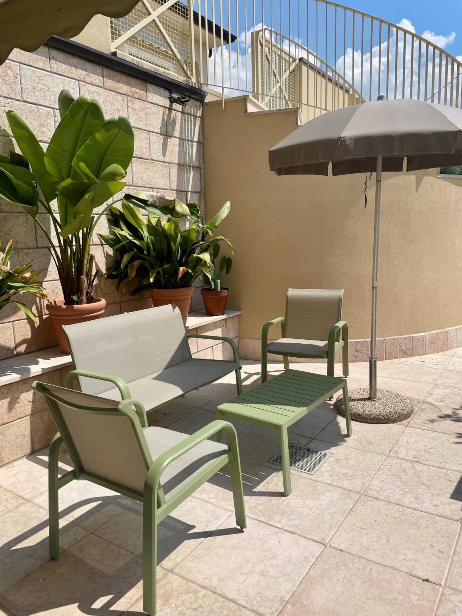 Hotel Al Sole Bardolino Bagian luar foto